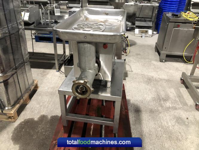 Total Food Machines Butcher Boy TM32 Table Top Mincer 6800